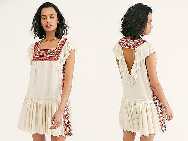 Vestido Day Glow Mini Dress de Free People. (113,92 euros).