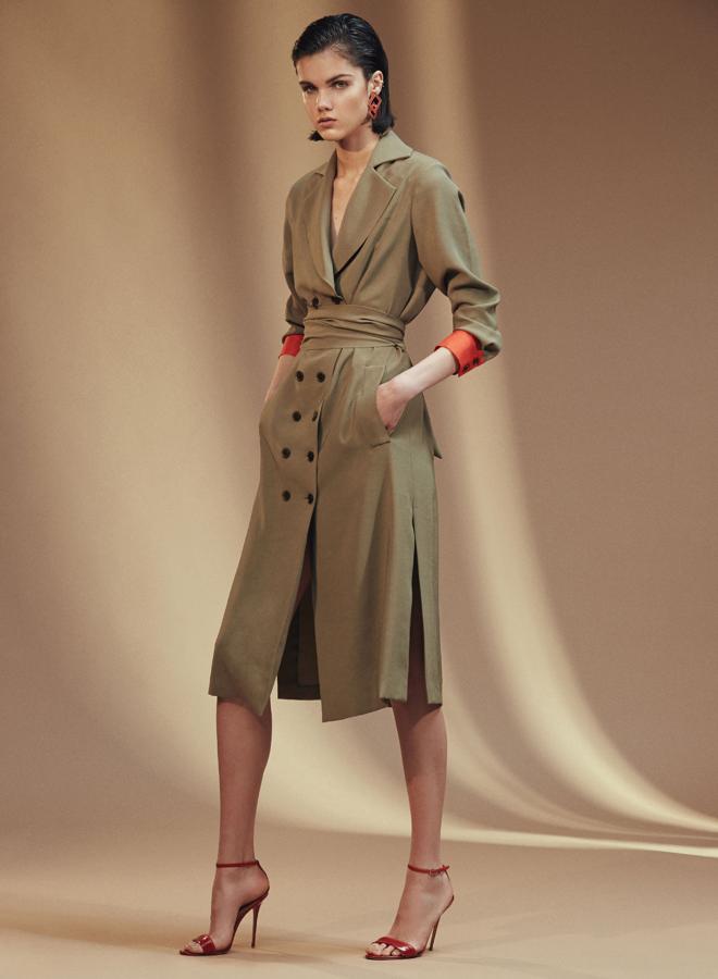 Este look se puede llevar como trensh o como vestido. Es el modelo Bea (119 euros).