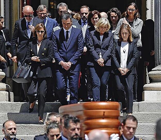 Políticos en el funeral de Alfredo Rubalcaba.