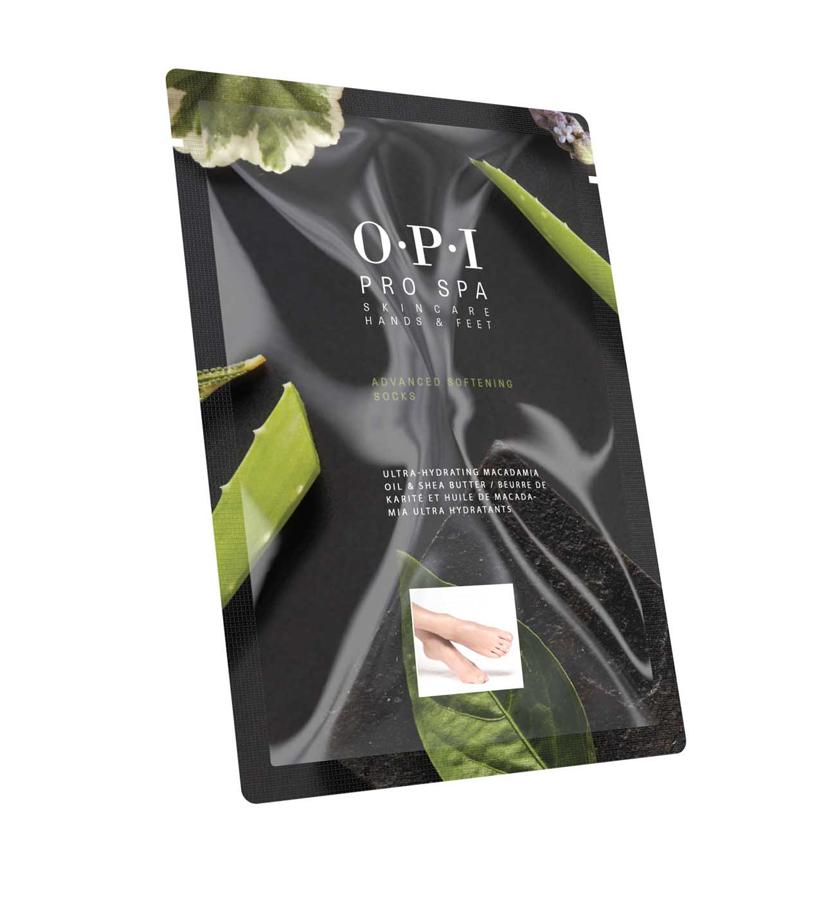Calcetines formulados con aceite de macadamia, manteca de karité ultra hidratante y vitamina E, que ayudan a hidratar y suavizar hasta los pies más ásperos.  Advanced Softening Socks ProSpa de O·P·I  (4,25 €).
