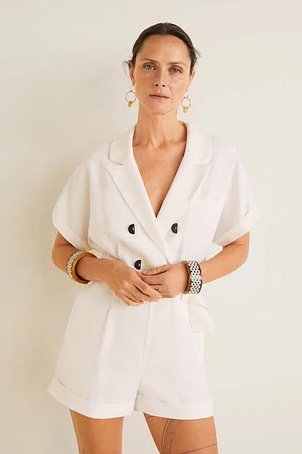 Mono corto cruzado, 39,99 euros.