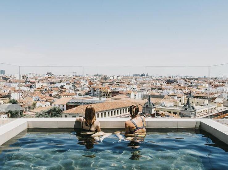 Fotos: Las 10 piscinas de hoteles con las mejores vistas de Madrid