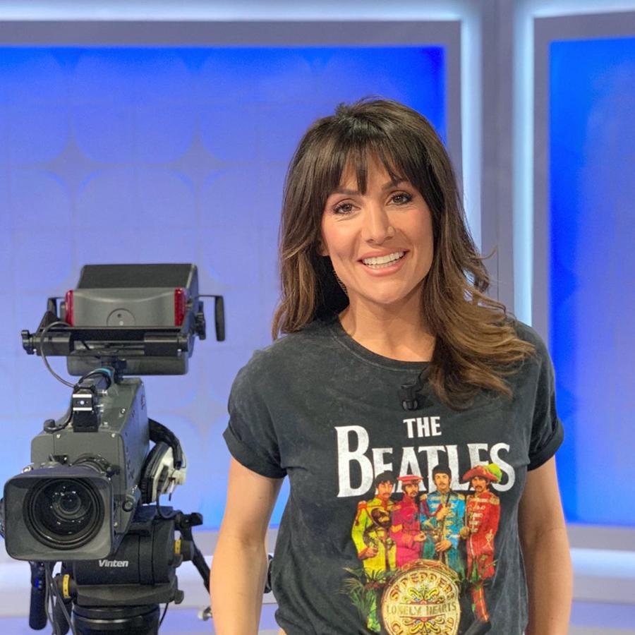 Esta vez cambió Zara por Stradivarius con  esta camiseta de homenaje a los Beatles .