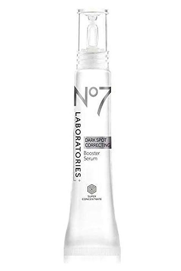 Suero de corrección de manchas oscuras No7 Laboratories, 18,55 euros.
