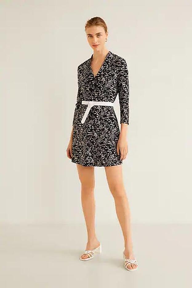 Vestido escote pico, 5,99 euros.