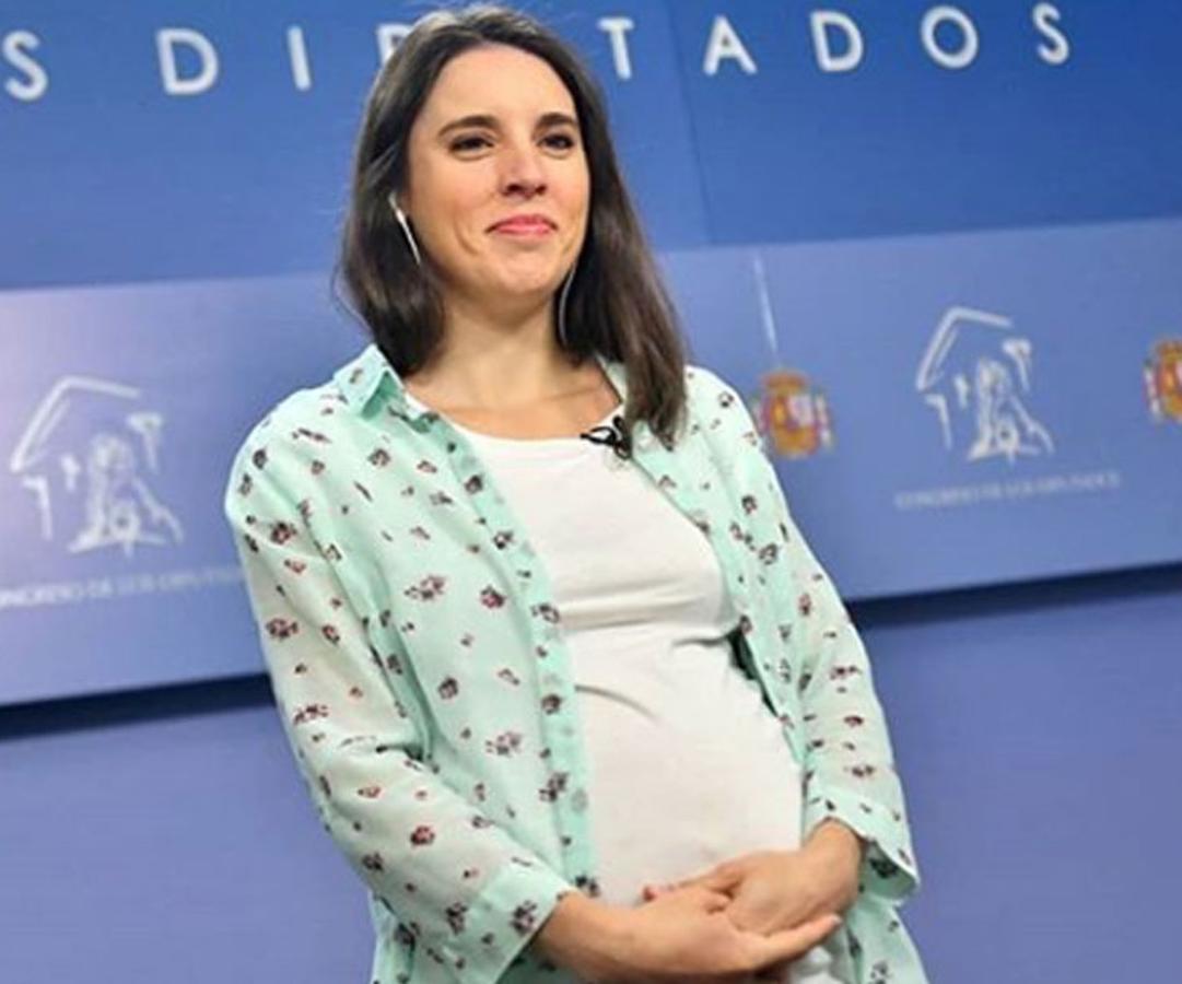 Irene Montero, la portavoz de Unidas Podemos en el Congreso, dio a luz el pasado fin de semana a una niña, su tercera hija después de los dos gemelos que tuvo junto a su pareja, Pablo Iglesias, el pasado verano, Leo y Manuel.