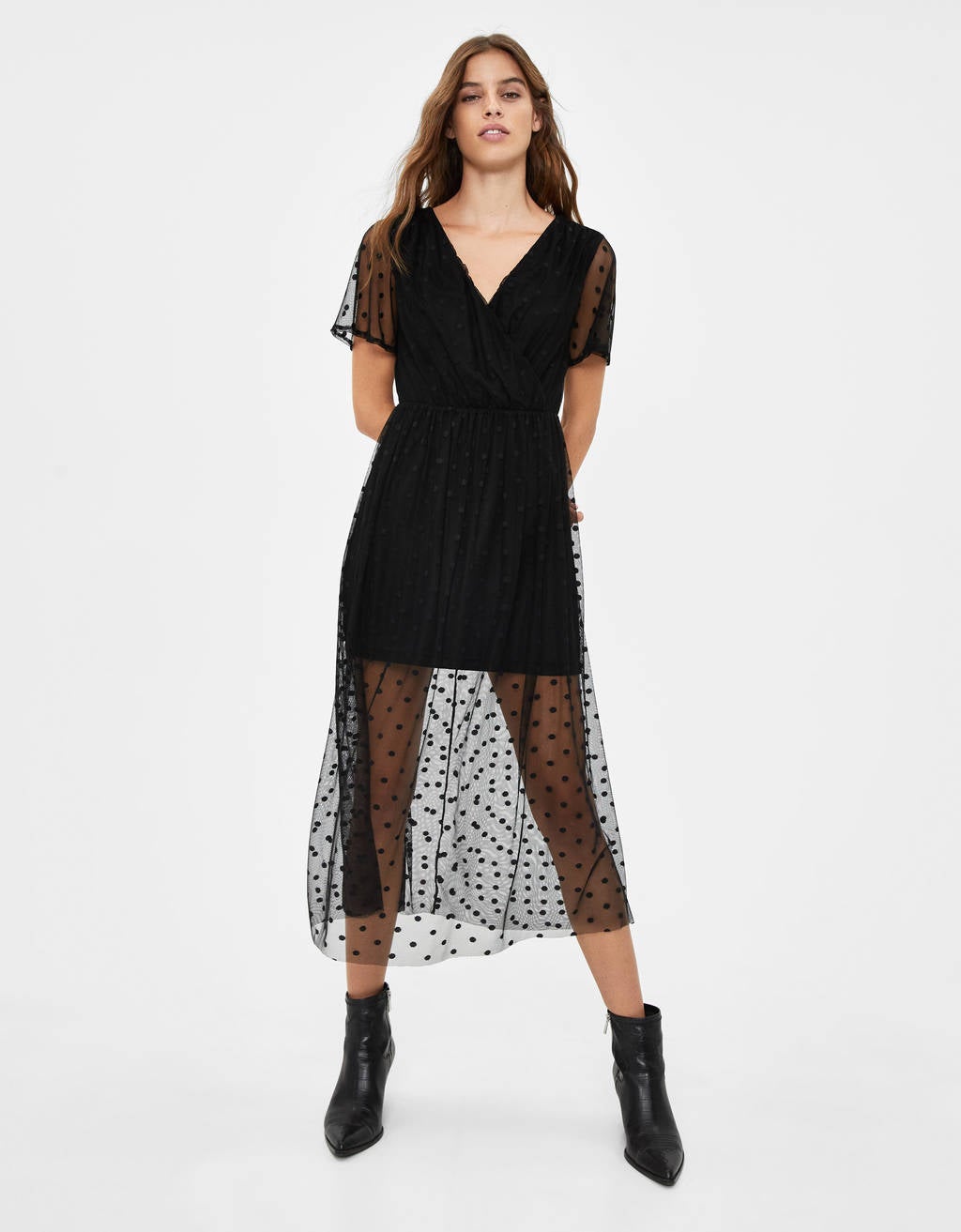 Vestido plumeti negro. (25,99 euro).