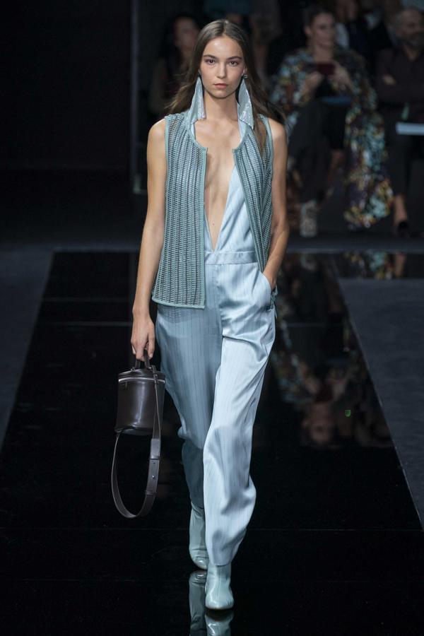 Desfile de primavera/verano 2020 de Emporio Armani.