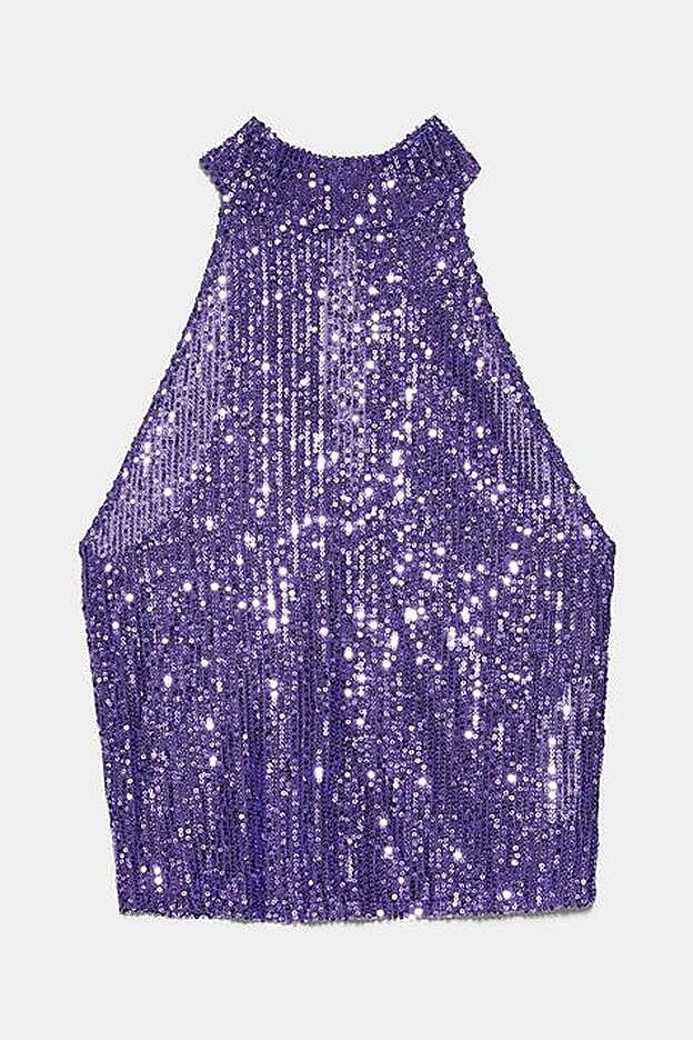 Este top de Zara de lentejuelas cuesta 12,99 euros.