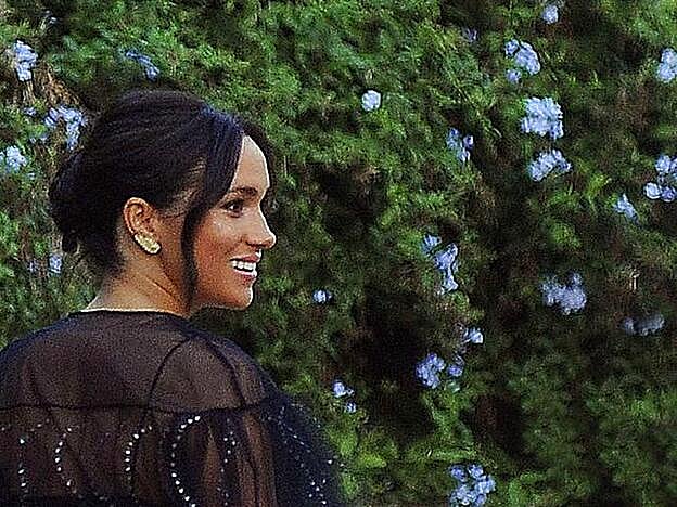 Detalle del look beauty de Meghan Markle en la boda de Misha Nonoo