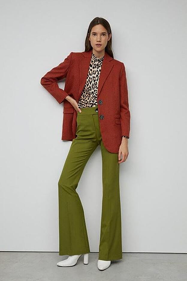 Un mix de estampados al que no nos hubiéramos atrevido de no verlo en Sfera.