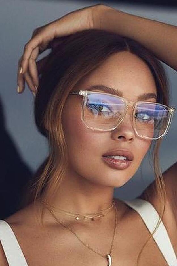 Otro de los diseños de gafas de Quay Australia, capaces de protegernos de la luz nociva de las pantallas.