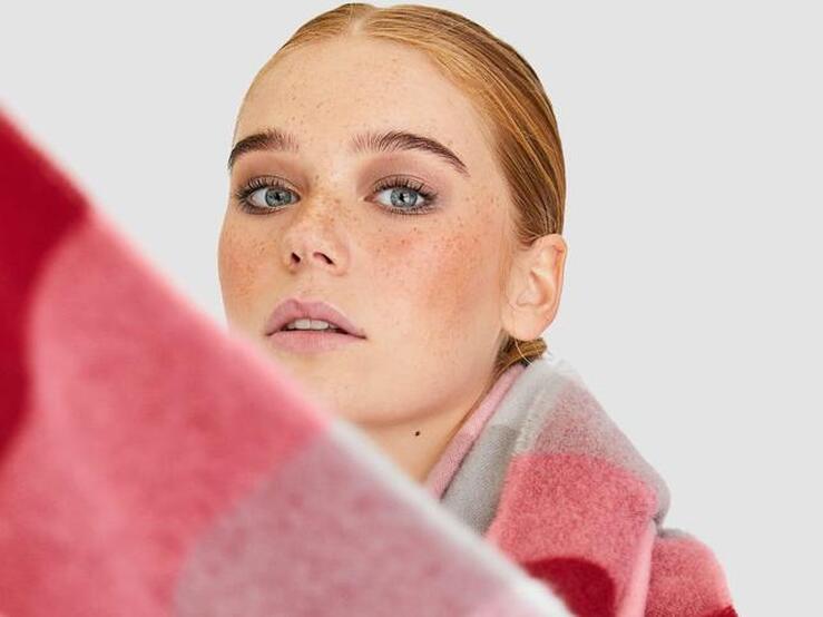 Fotos: Once bufandas perfectas para un estilismo a prueba de otoño