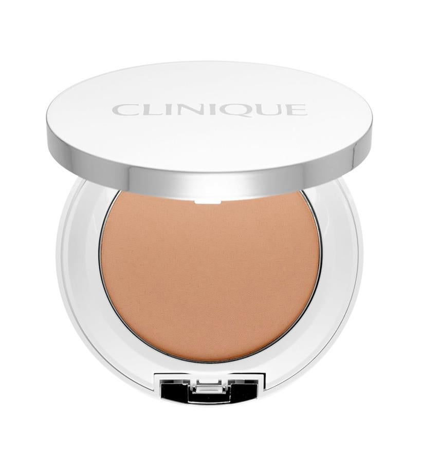 Dispone de una ligera textura polvorosa de larga duración y resistente a la humedad y al sudor apta para todo tipo de pieles. Este producto realiza doble propósito que acelera el proceso de aplicar una cara completa de maquillaje. Enriquecida con pigmentos correctores, se convierte a la vez, en una base perfeccionadora que cubre también las zonas oscuras de las ojeras. Tras su aplicación y de manera inminente, el rostro suaviza su textura y la piel se muestra totalmente perfeccionada. Los poros minimizan su tamaño sin posibilidad de obstrucción, ya que permite respirar a la piel en todo momento. (38 €).