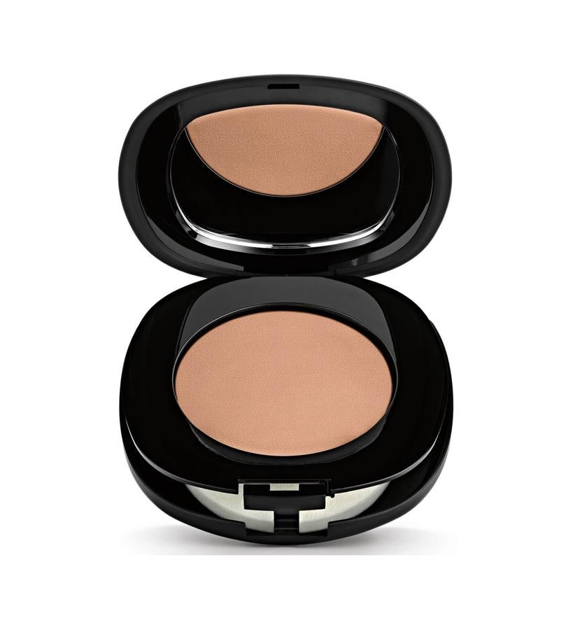 Esta base de maquillaje ligera, que combina los beneficios de los productos en polvo y crema en una flexible fórmula en gel, se difumina fácilmente sobre la piel para proporcionar una cobertura media modulable con un acabado natural de larga duración. Con una mezcla rica en antioxidantes de cafeína, ginseng y aceite de hierbabuena, ayuda a combatir la textura y el tono de piel irregular, al mismo tiempo que revitaliza la piel cansada y apagada para revelar una tez radiante y saludable durante todo el día. (38,90 €).