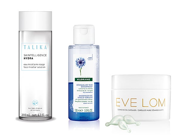 Solución Micelar Hidratante de Talika (12,90 €). Desmaquillante de Ojos Waterproof de Klorane (9,52 €). Cleansing Oil Capsules de Eve Lom para Abanuc (65 €).