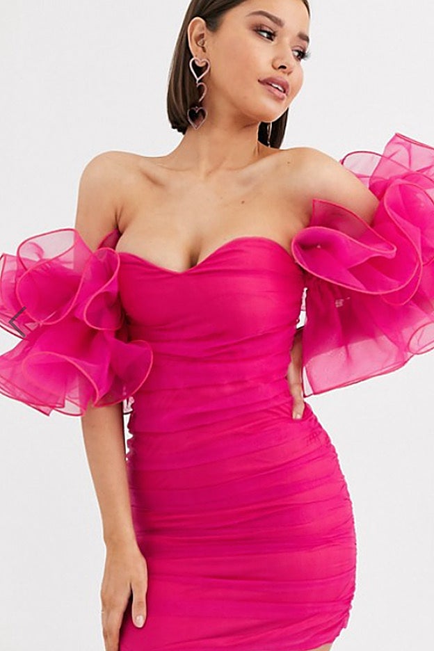 Este es el vestido de Asos que lleva Rocío Osorno y que nos ha enamorado a primera vista.