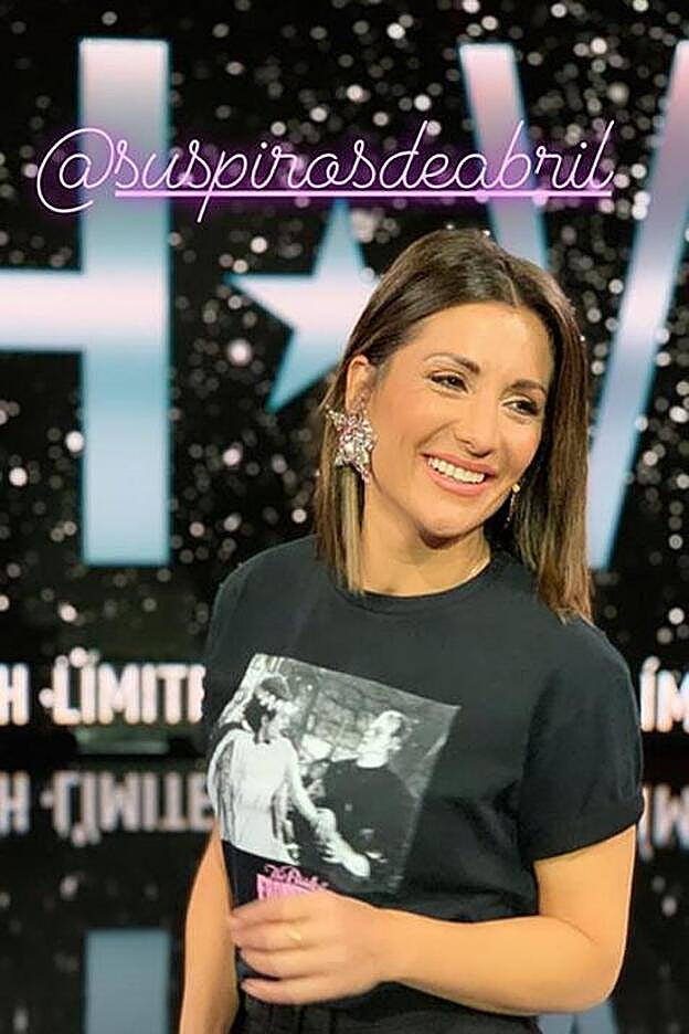 La imagen que la colaboradora de televisión colgó en sus redes con una camiseta de cine.