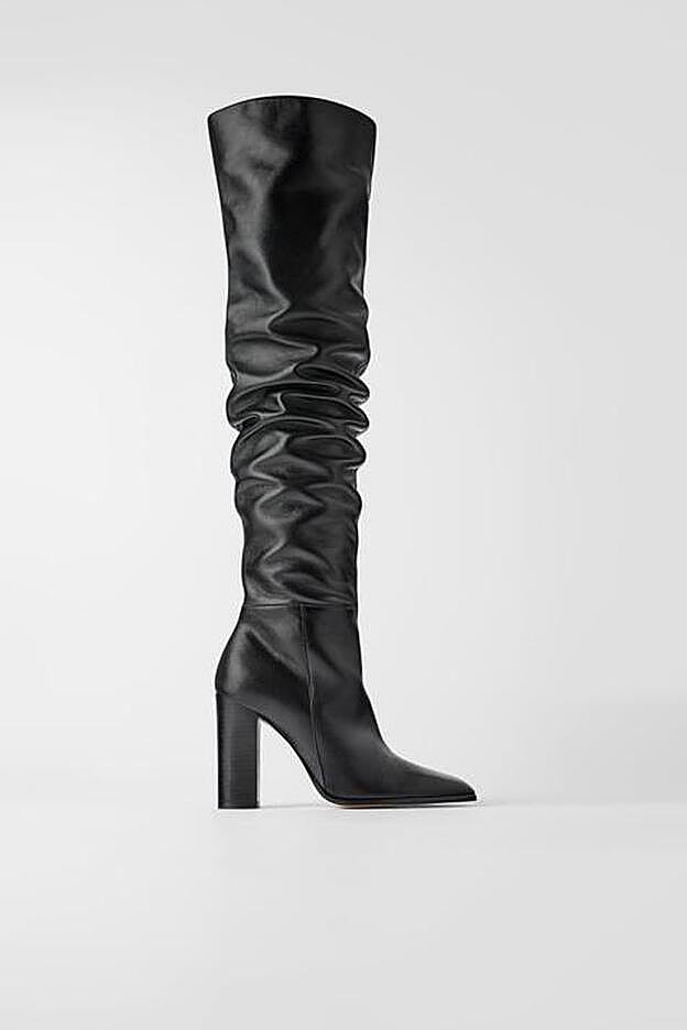 Estas son las botas de Zara que se parecen mucho a las que ha llevado Eva González.