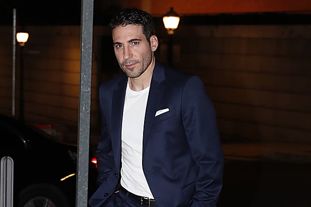 Miguel Ángel Silvestre sorprende a sus seguidores con este video.