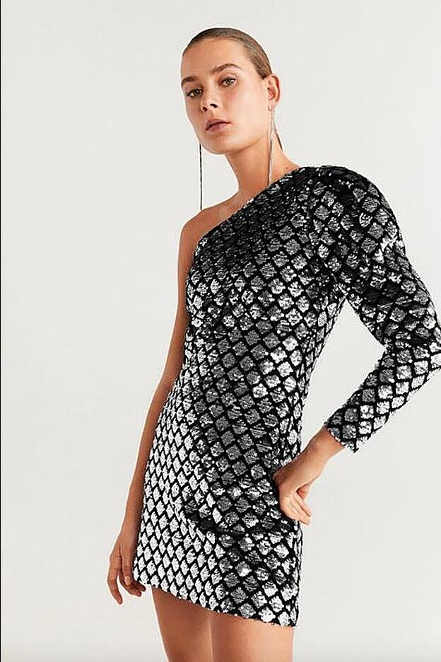 Uno de los principales atractivos del vestido de Mango es su original dibujo.