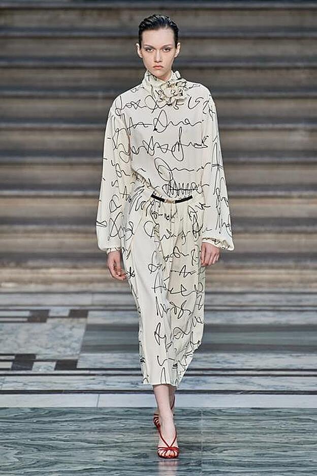 El desfile de la colección primavera 2020 con la apuesta de Victoria.