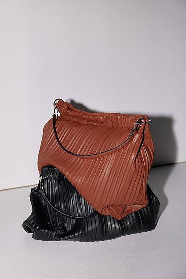 Un clon híper barato de Sfera del bolso de mano de Lovely Pepa.