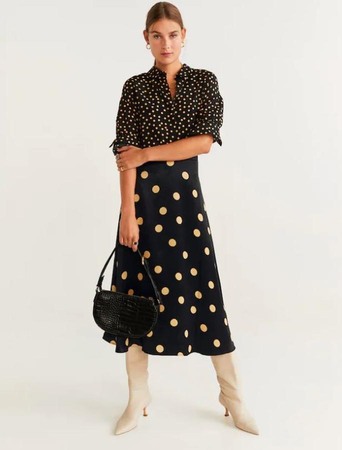 Falda de lunares de Mango, (29,99 euros).