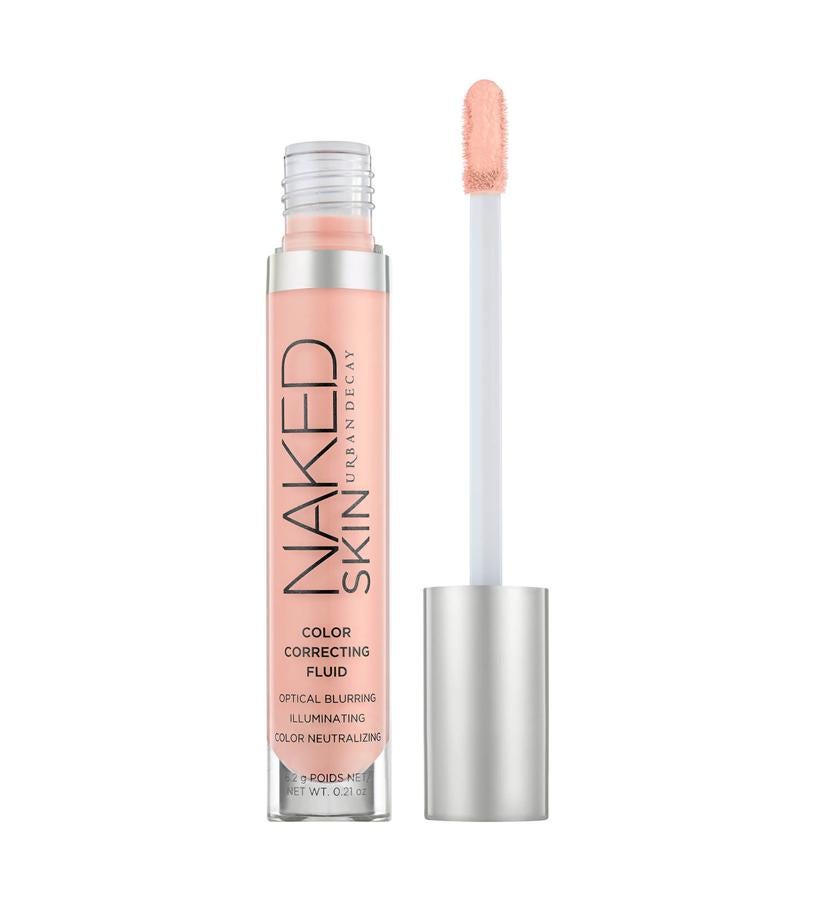 No solo oculta las imperfecciones y defectos, sino que también corrige y equilibra el tono de piel, ofreciendo un lienzo perfecto para la base de maquillaje a la vez que acentúa tus mejores rasgos. Formulado con pigmentos nacarados difusores de luz y rico en antioxidantes de las vitaminas C y E, el fluido tiene un aplicador suave que recoge la cantidad adecuada. Este tono Melocotón, neutraliza las ojeras, las manchas oscuras, la decoloración y las venas en tonos de piel más oscuros. (24,90 €).