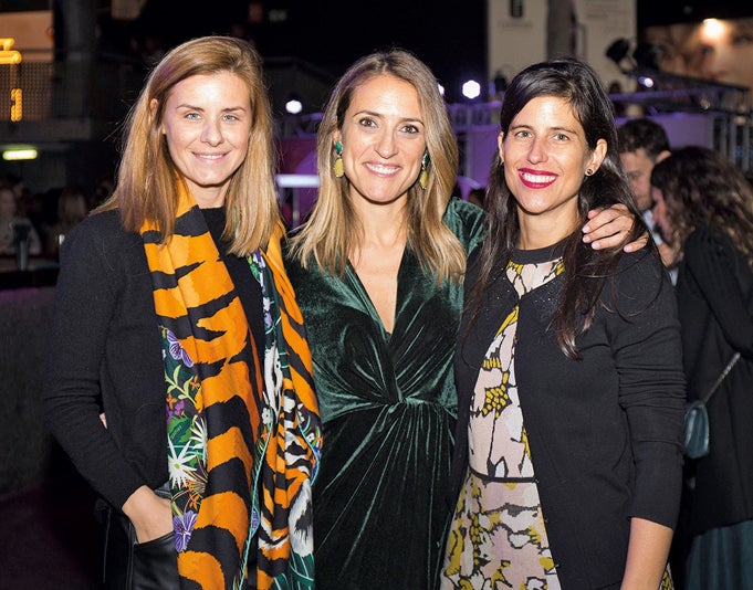 Asunción Múgica, de Hermès, con Amaia Campos y Carmen Castillo, de CMVocento.
