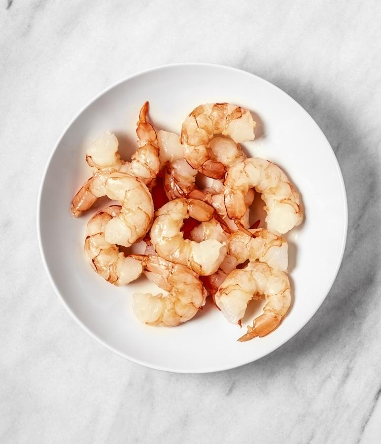 Los camarones 81,80 kcal.