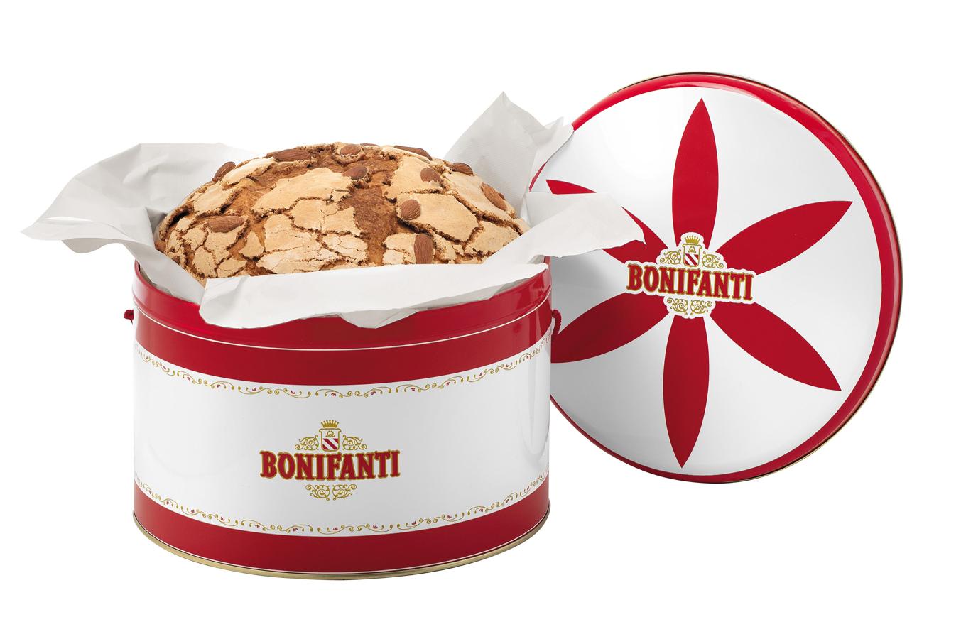 El Panettone Gran Milanese artesano de Bonifanti continúa interpretando la receta original a través de los mejores ingredientes: masa madre con harinas seleccionadas, vainilla de Madagascar y huevos camperos. ¿La recomendación de los expertos en  productos italianos gourmet de Medineterranean ? El de 'pera e cioccolato' y el de 'moscato d’Asti'. En Madrid lo puedes comprar en Delivinos (Calle Cid, 2, esquina Calle Recoletos).