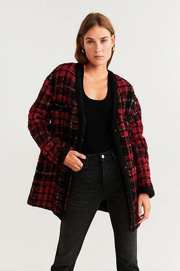 Rojo con cuadros negros, uno de los diseños de la temporada.