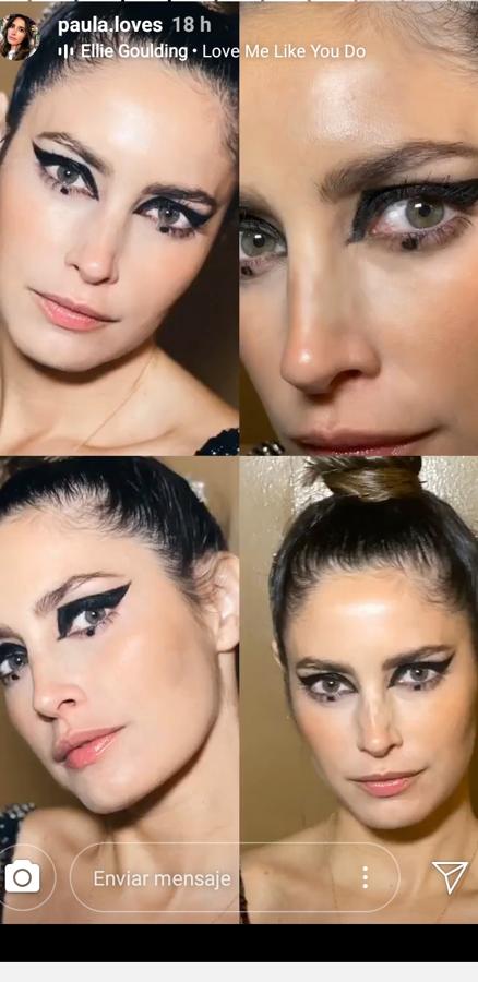 Rasgar la mirada de manera geométrica y enmarcarla con un potente delineado negro como el de Paula Moya, siempre ofrece un plus a cualquier maquillaje. Lo mejor para que este tipo de delineado quede bien, es que el resto de maquillaje quede con un efecto 'no makeup' con tonos muy naturales.