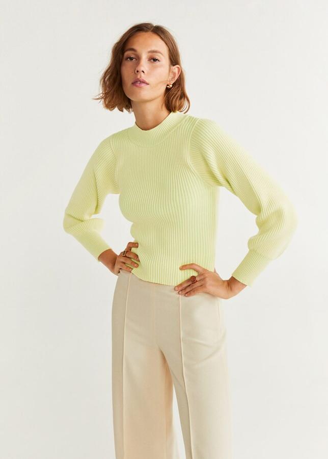 Jersey de punto amarillo flúor rebajado de 35,99 euros a 19,99 euros.