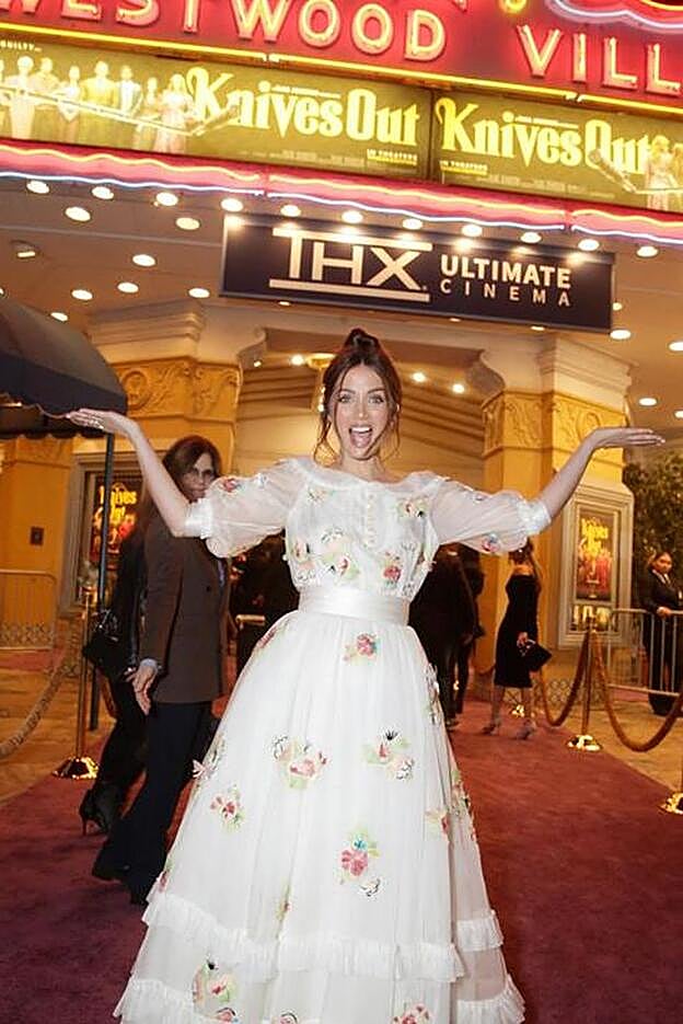 La actriz posa tras el estreno de la película en Los Ángeles.