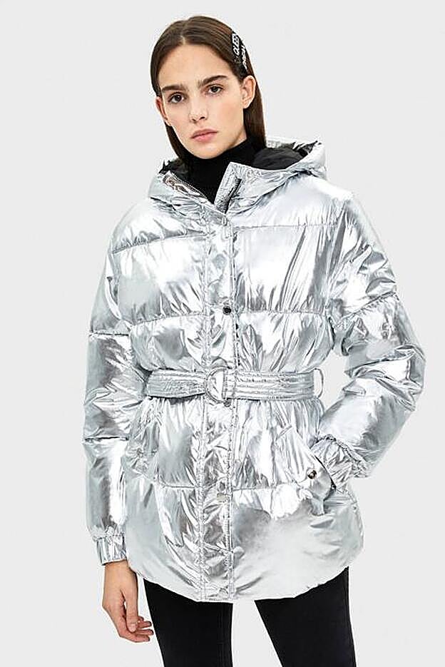 La firma juvenil de Inditex es una de las que más ha apostado por este efecto.