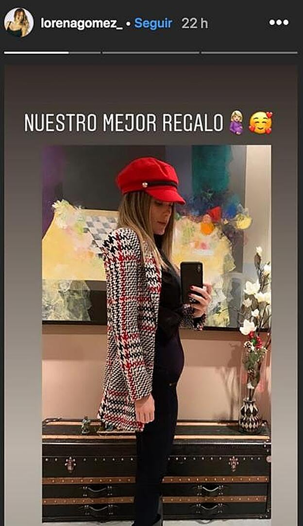 Esta es la foto con la que Lorena Gómez presume de embarazo por primera vez.