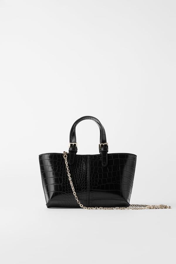 Fotos: Flechazo con las prendas efecto piel de la nueva colección de Zara