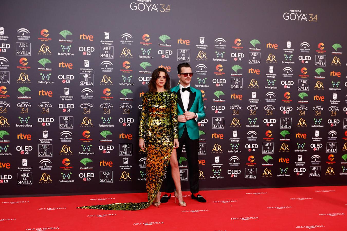 Macarena Gómez y Aldo Comas, imprescindibles de esta alfombra roja, en los Premios Goya 2020.