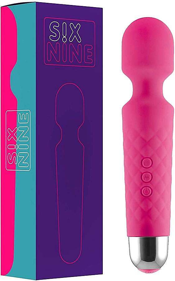 Un masajeador de clítoris debería ser un imprescindible en cualquier mesita de noche. Este rosa se convertirá en tu mejor amigo. De  Amazon, (30,99 euros) .