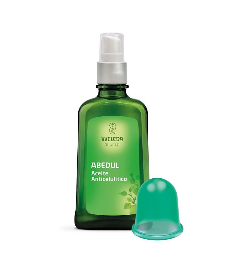 Su pauta es tan perfecta que no ha necesitado reformulaciones; este es un producto que ha llegado a convertirse en un consejo de belleza de los que se transmiten de generación a generación. Con extractos de hoja de abedul, el aceite reduce volumen y celulitis, activa el metabolismo de piel y facilita la circulación de líquidos. También refuerza las fibras de colágeno evitando que se deformen, reafirma y alisa la piel. Incluye masajeador Celulicup, que potencia la acción.  Aceite de Abedul de Weleda  (22,90 €).