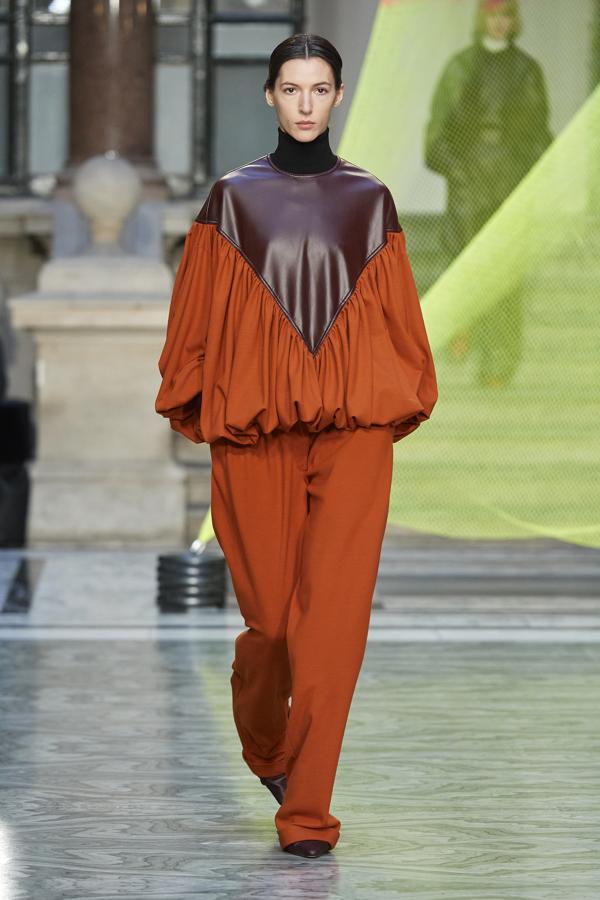 Desfile de Roksanda.