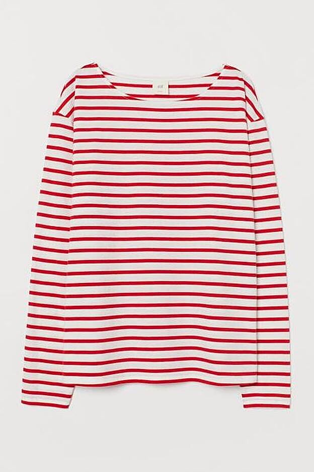 Un clon baratísimo de la camiseta a rayas rojas que lleva Teresa Bass.