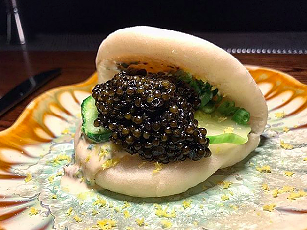 Bao de caviar del restaurante Momofuku