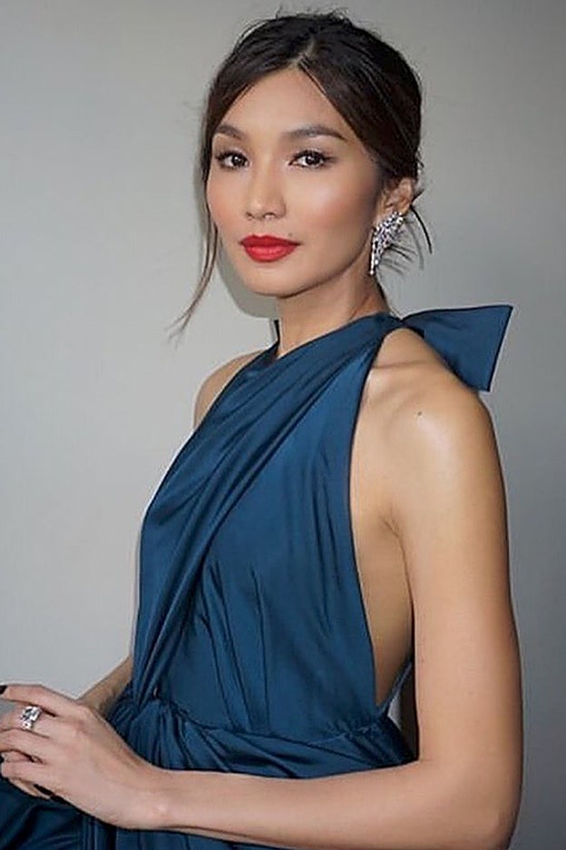 La actriz Gemma Chan posee una cara redondeada inconfundible.