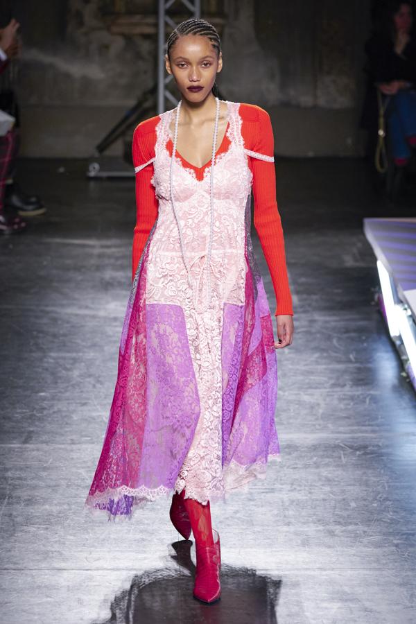 Desfile de Emilio Pucci.