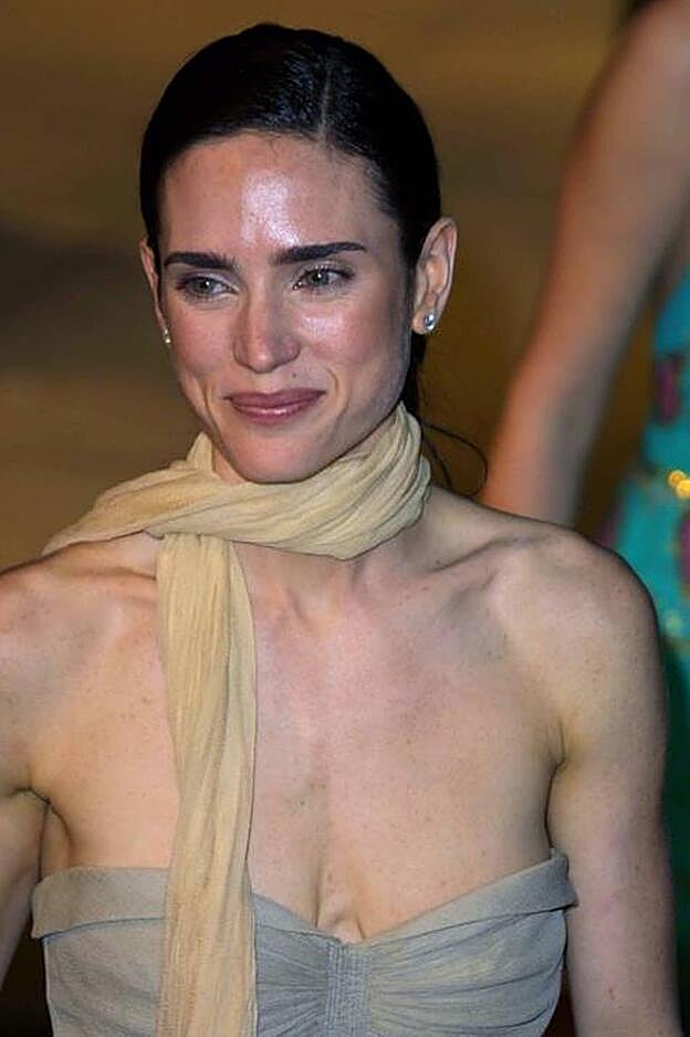 Jennifer Connely en los Oscar del 2002