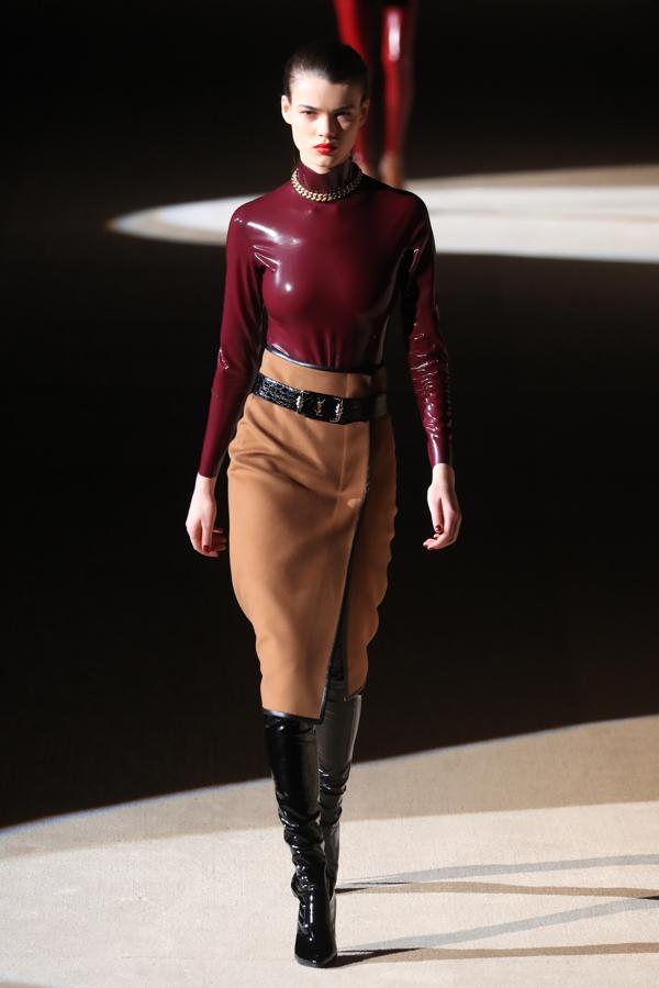 Desfile de Saint Laurent.