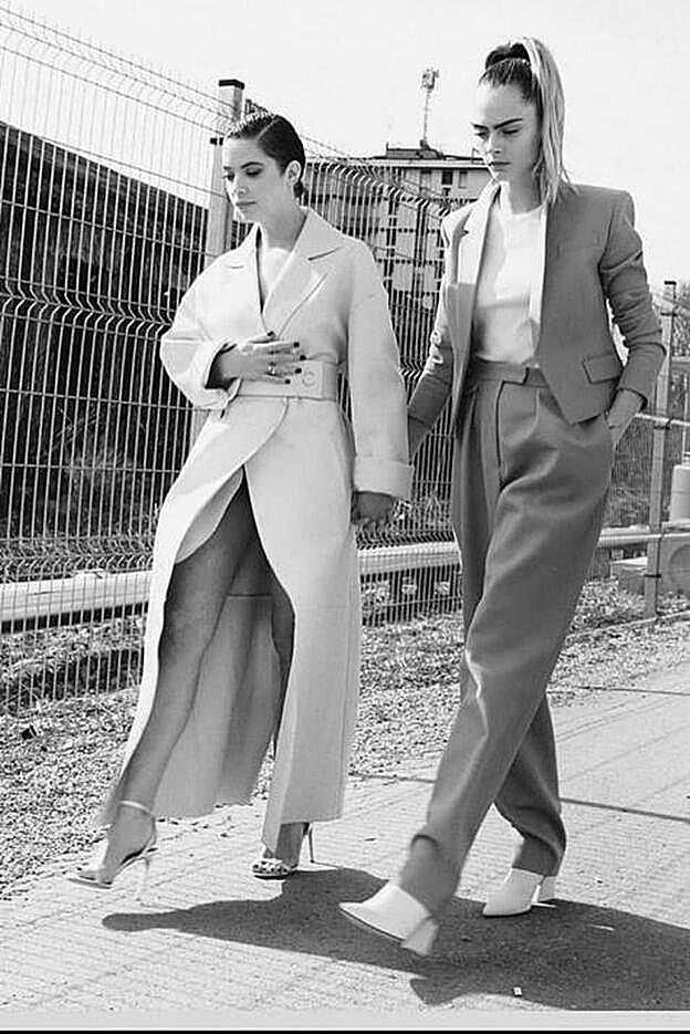 Ashley ha compartido esta imagen con su chica.